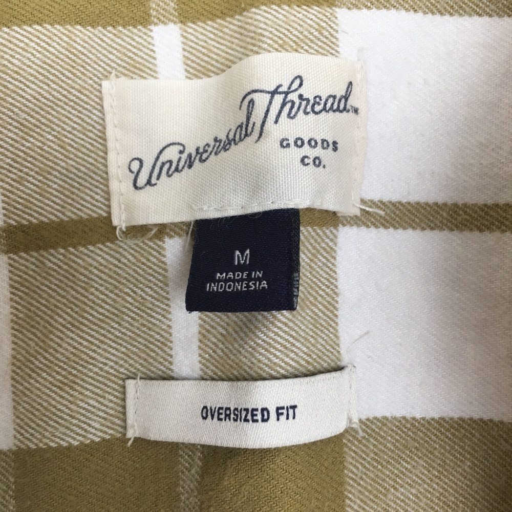 Universal Thread Olive Green Plaid Oversized Flannel Button Down Shirt Size M - Picture 6 of 11